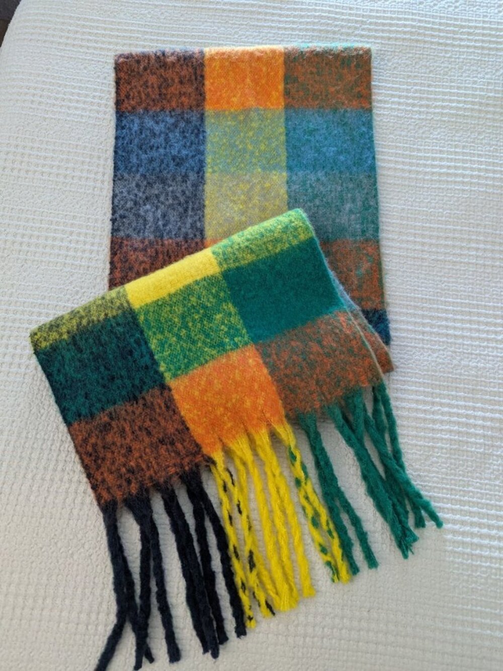 Plaid Scarf Multicolor Fuzzy Fringe Oversized Le31 Par Simons Y2K - Picture 3 of 7
